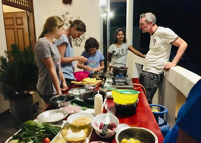 Guest house: Sweet Home Tourist Rest, Cooking Classes & Tours